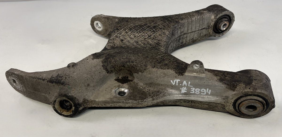 6770953 33326770951 Rear Axle Track Control Arm lower left BMW X6 (E71, E72) (2008-2014)