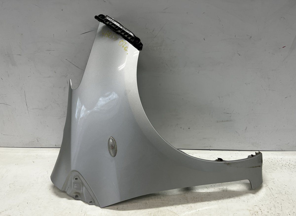 5381152210 Fender Front Right TOYOTA YARIS II (XP90) (2005-2013)