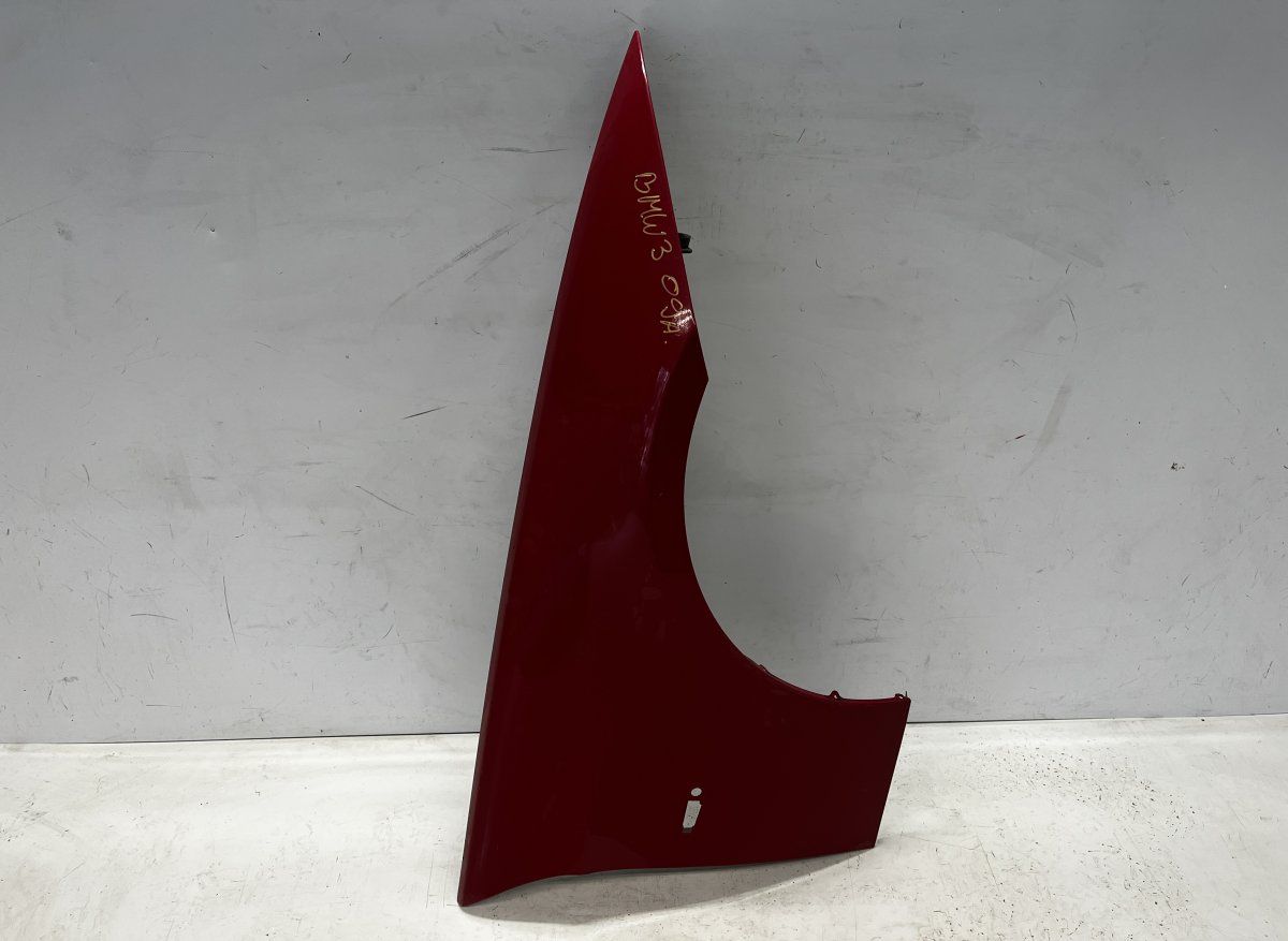 41357135680 Fender Front Right BMW 3 (E90, E91, E92, E93) (2005-2011)