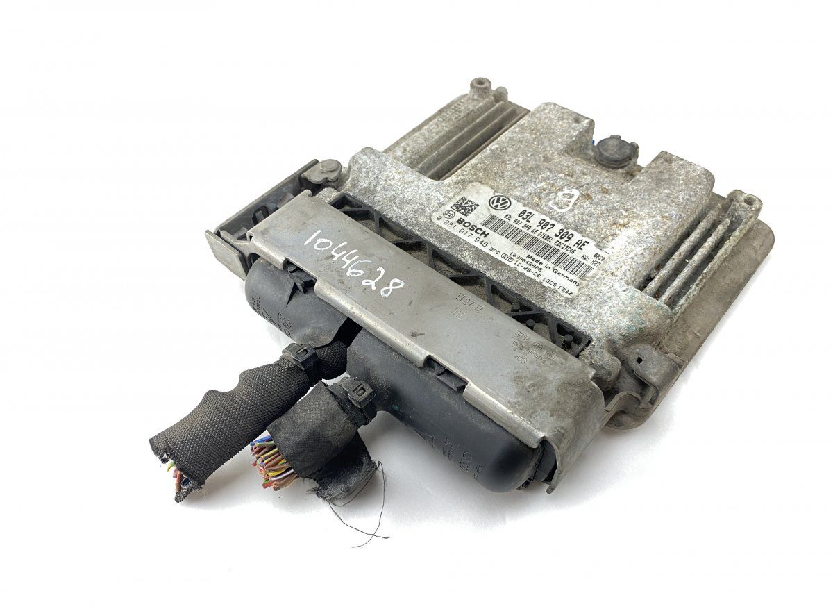 0281016374 0281017946 Engine Control Unit / module (ECU) VW PASSAT B7 / ALLTRACK (2010-2015)
