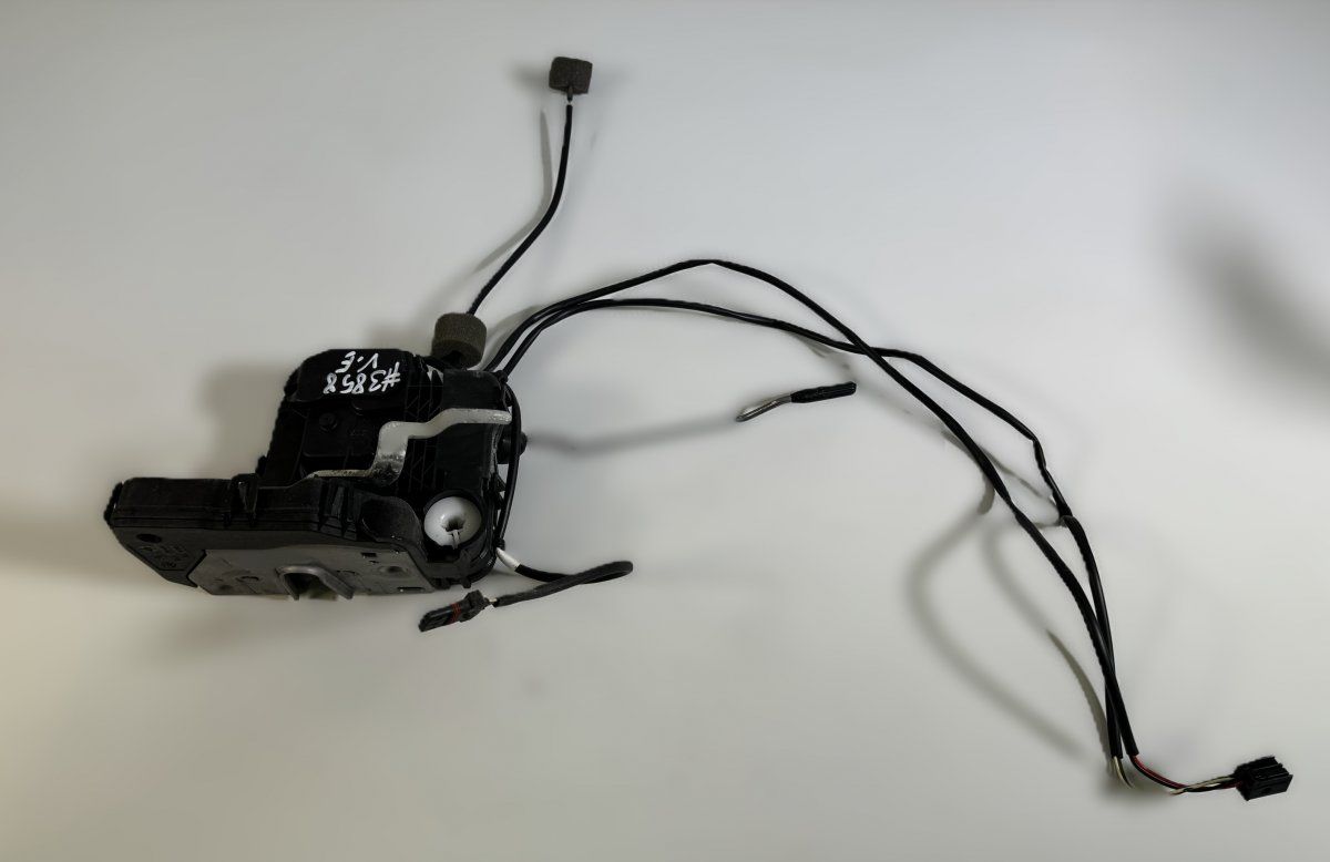 2197200135 Door Lock Front Left MERCEDES-BENZ CLS (C219) (2004-2010)