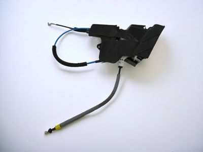 A2047303535 A0997300535 Durvju slēdzene aizmugurē pa kreisi MERCEDES-BENZ C-CLASS (W204) (2007-2013)