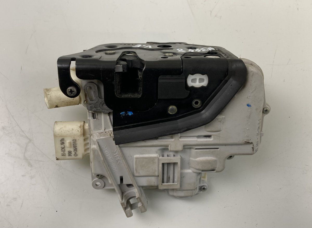 4G183701538S Door Lock Front Left AUDI Q5 (8R) (2008-2016)