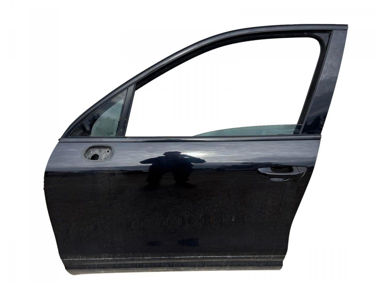 7P0831055 Door Front Left PORSCHE CAYENNE II (2010-2017)