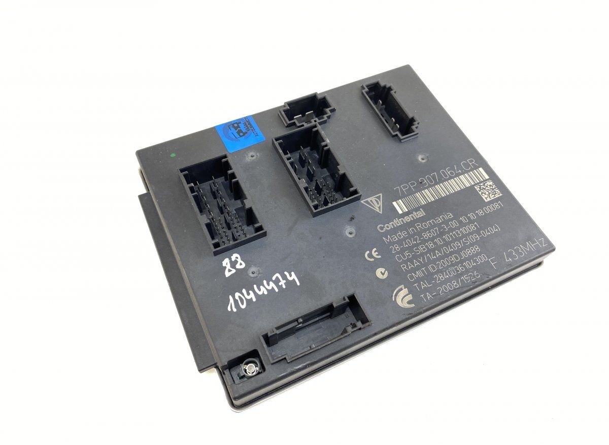 7PP907064LJ Comfort Module (CCM) PORSCHE CAYENNE II (2010-2017)