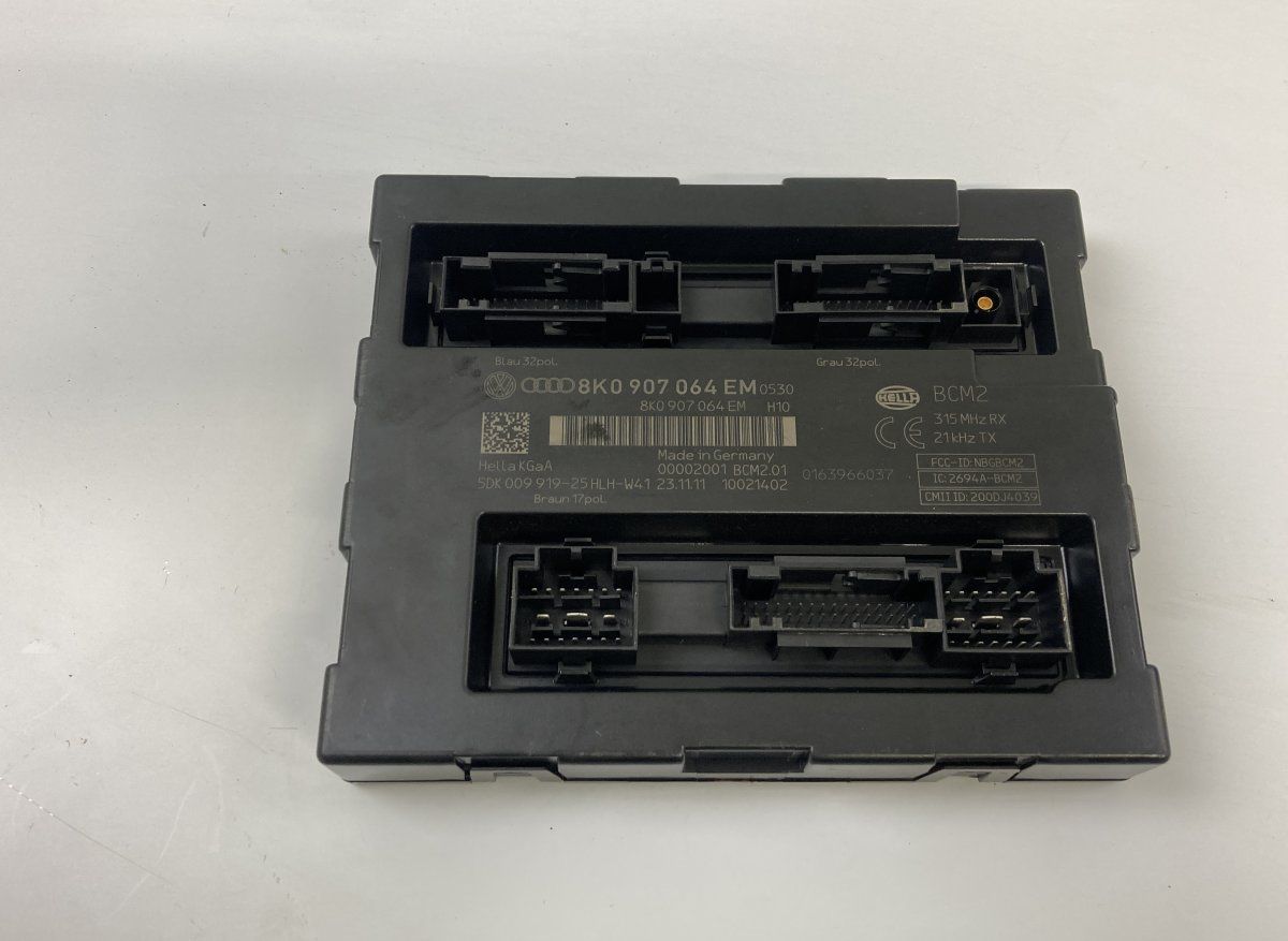 8K0907064EM 8K0907064 Comfort Module (CCM) AUDI A5 (B8) (2007-2016)