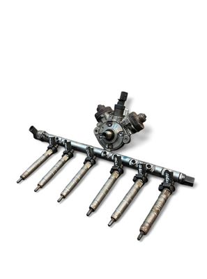 0445117017 7805430 044542302 7805423 0445010623 7805419 13518577655 13537805430 13537805423 13537801992 Fuel injection pump, diesel BMW 7 (F01, F02) (2008-2016)