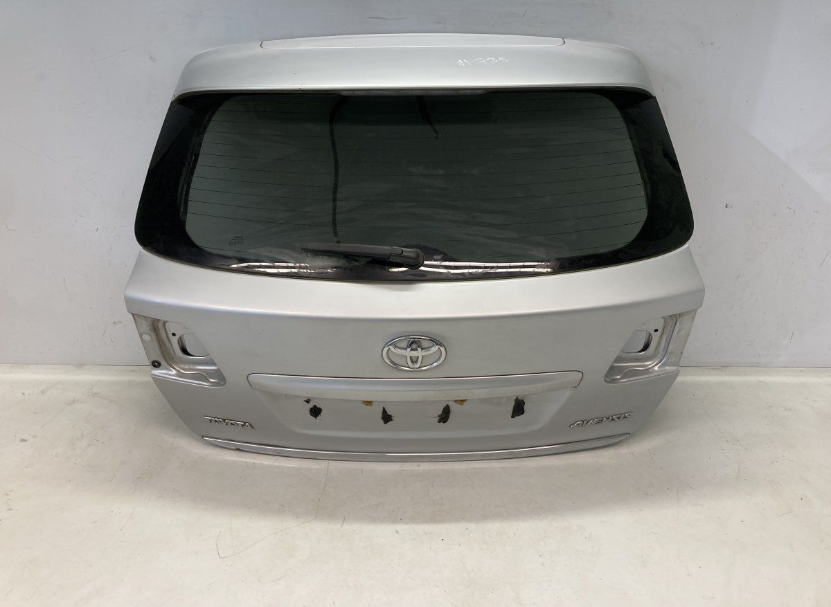 6700505111 Bootlid / tailgate TOYOTA AVENSIS (T270) (2009-2018)