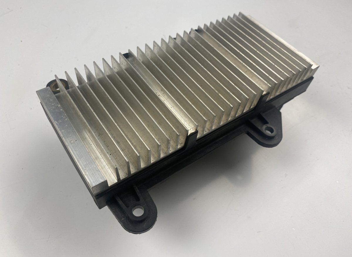 8ES008270 Body control module (BCM) BMW 7 (E65, E66) (2001-2009)