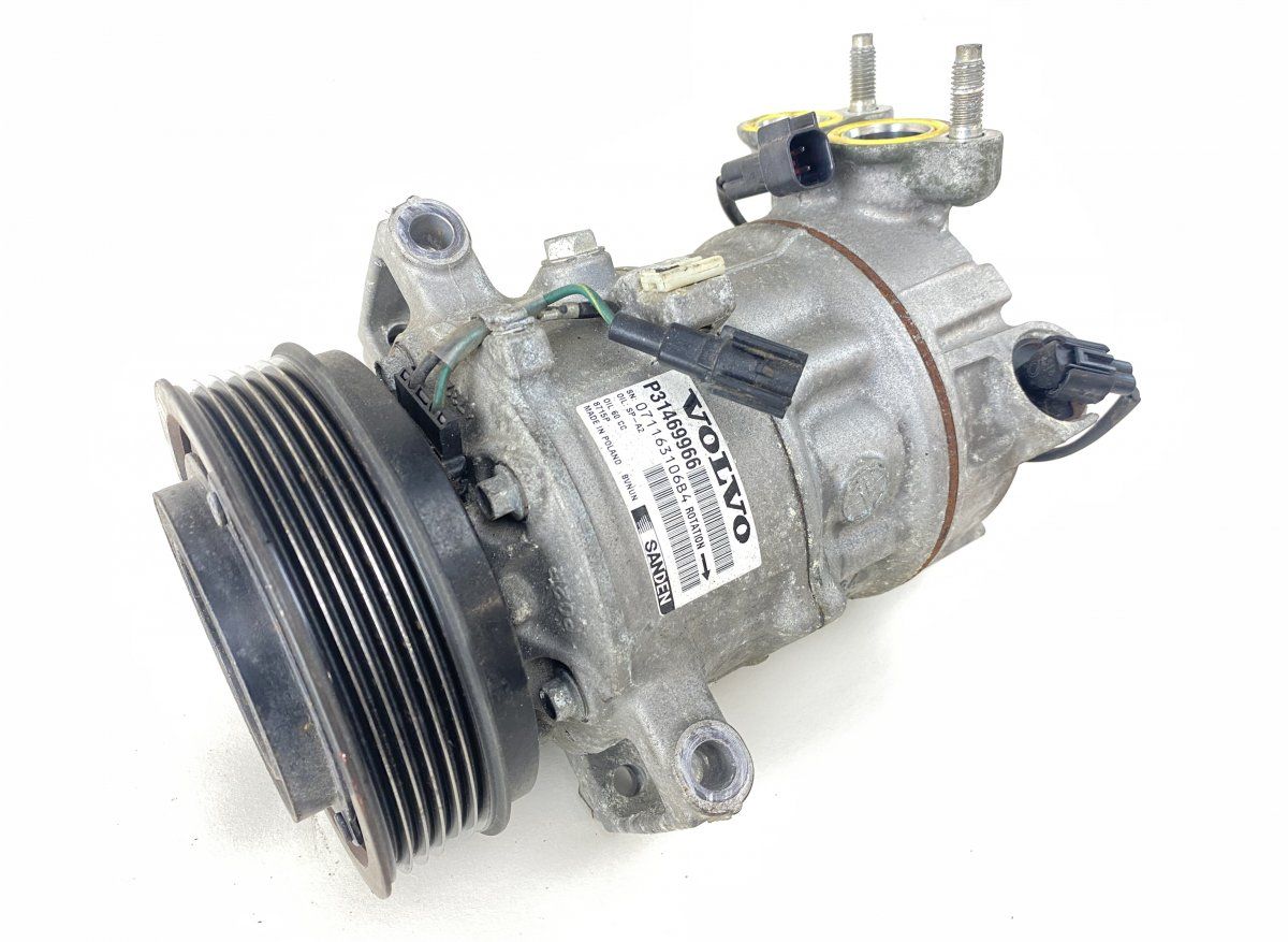 36010255 AC / aircon Compressor VOLVO V40 (2012-2019)