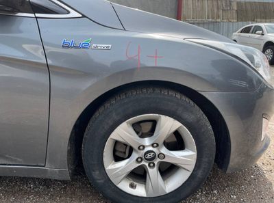 Крыло переднее правое HYUNDAI i40 (VF) (2011-2019)