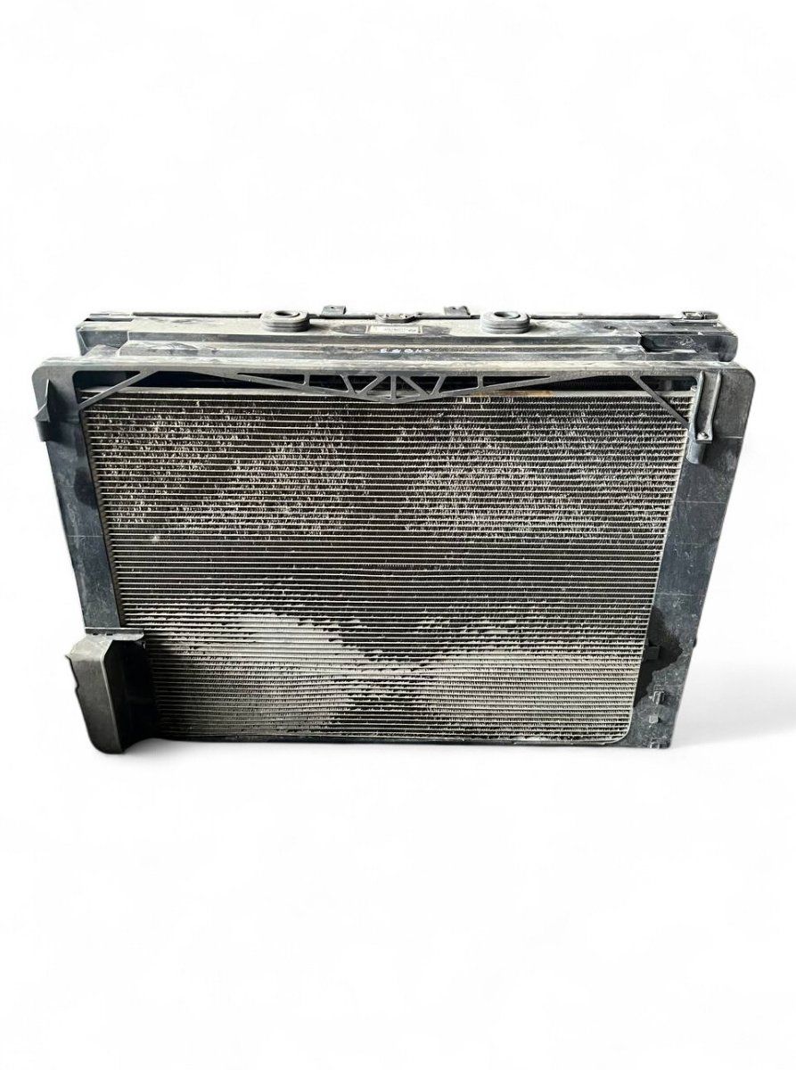 8509167 17118509175 8509175 17517805629 7805629 17117570100 7570100 17117639071 7639071 17117804617 7804617 Radiator set BMW 5 (F10, F11) (2010-2017)