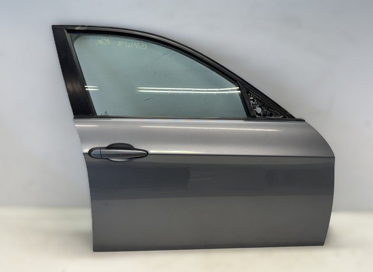 41007203644 Door Front Right BMW 3 (E90, E91, E92, E93) (2005-2011)