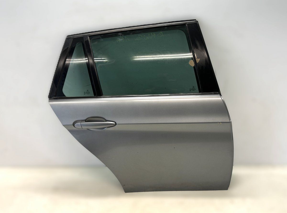 41007203676 Door Rear Right BMW 3 (E90, E91, E92, E93) (2005-2011)