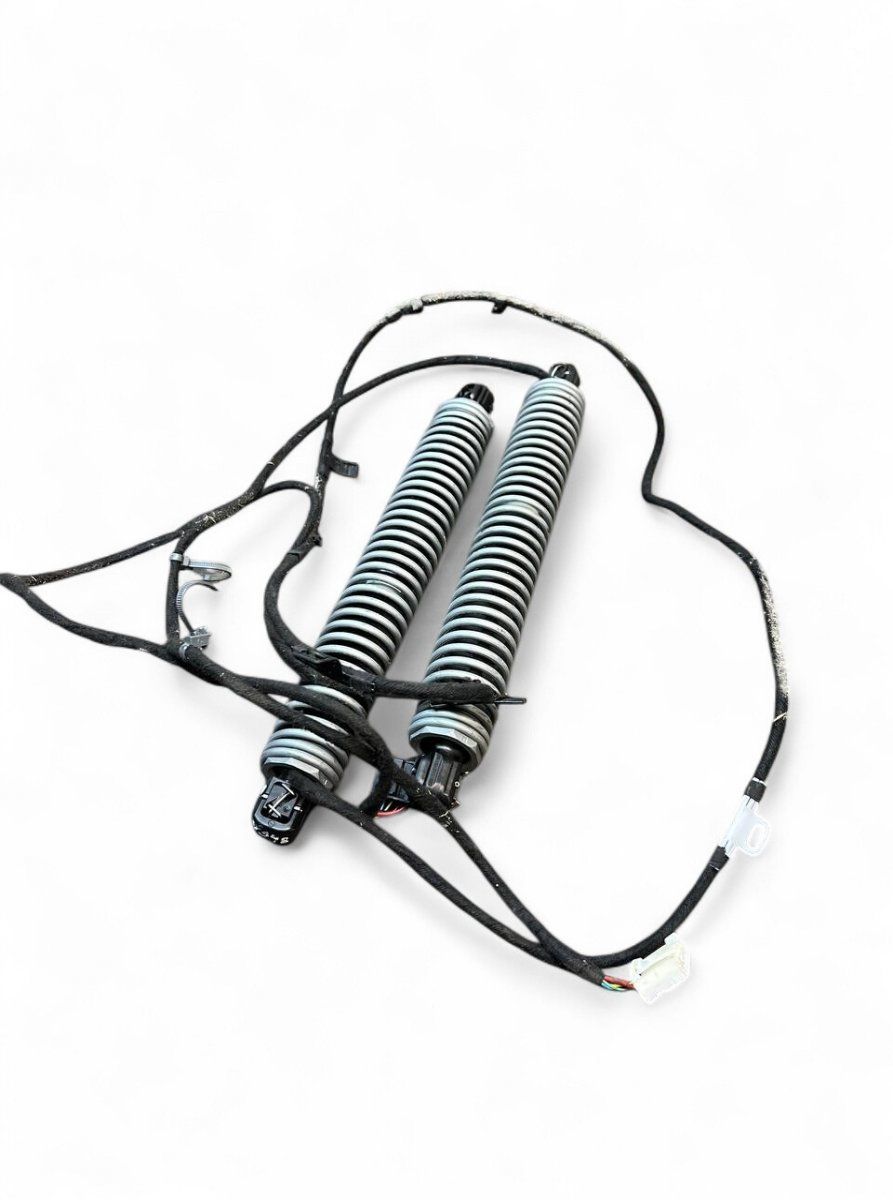 51247207010 51247207009 7207010 7207009 Bootlid / tailgate strut set BMW 5 (F10, F11) (2010-2017)