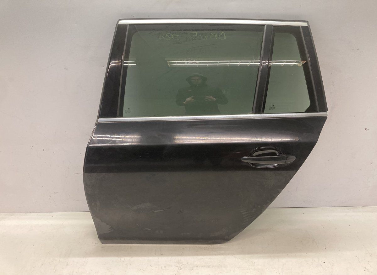 41527158501 Door Rear  Left BMW 5 (E60, E61) (2003-2010)