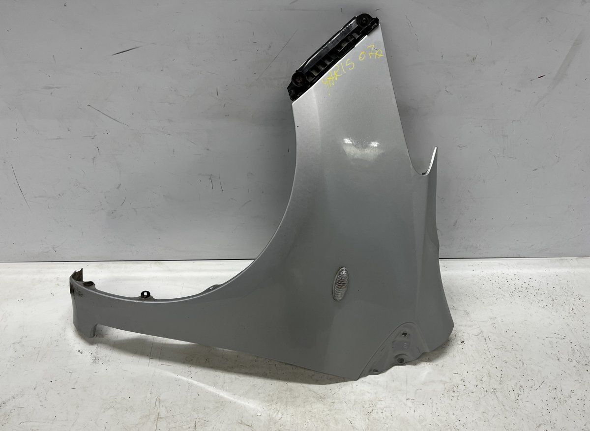 5381252210 Fender Front Left TOYOTA YARIS II (XP90) (2005-2013)