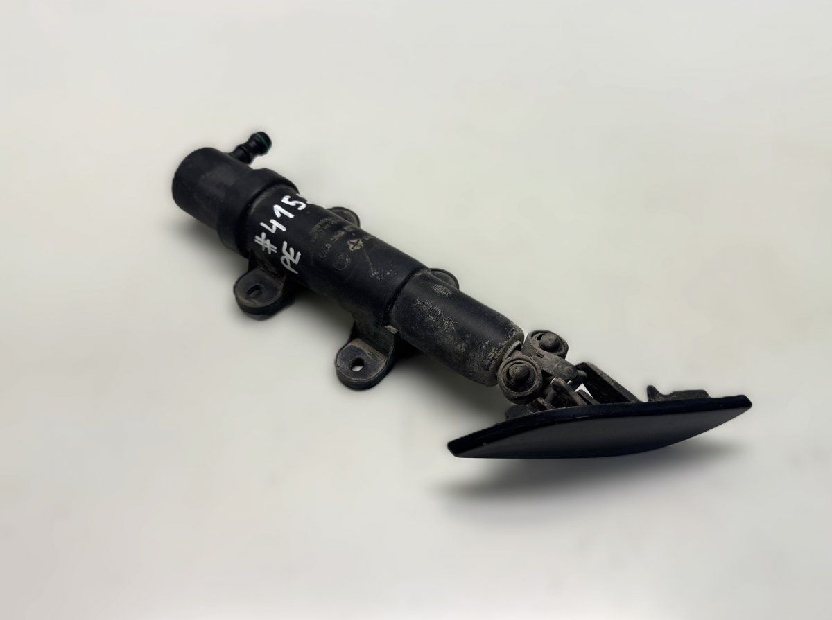 3L0955979 Headlight Washer Nozzle Right SKODA SUPERB II (3T4, 3T5) (2008-2015)