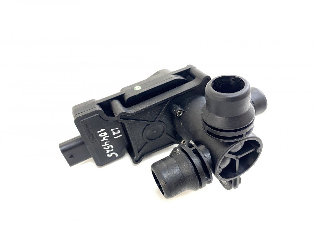 A0005003040 Heater Bypass Valve MERCEDES-BENZ C-CLASS (W205) (2013-2021)