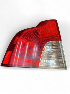 30744537 30763492 Aizmugurējais lukturis kreisais VOLVO S40 / V50 / C30 / C70 (MS, MW) (2004-2012)