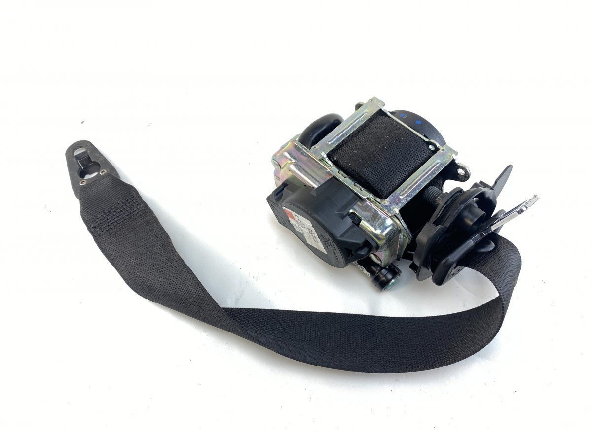 A2058600185 Seat Belt Front Left MERCEDES-BENZ C-CLASS (W205) (2013-2021)