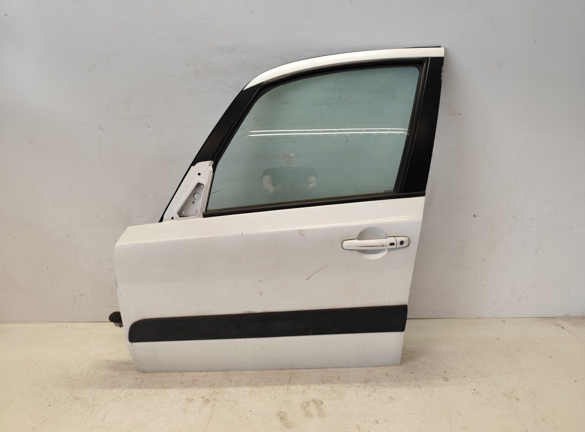 6800279J00 Door Front Left SUZUKI SX4 I (GY) (2006-2013)