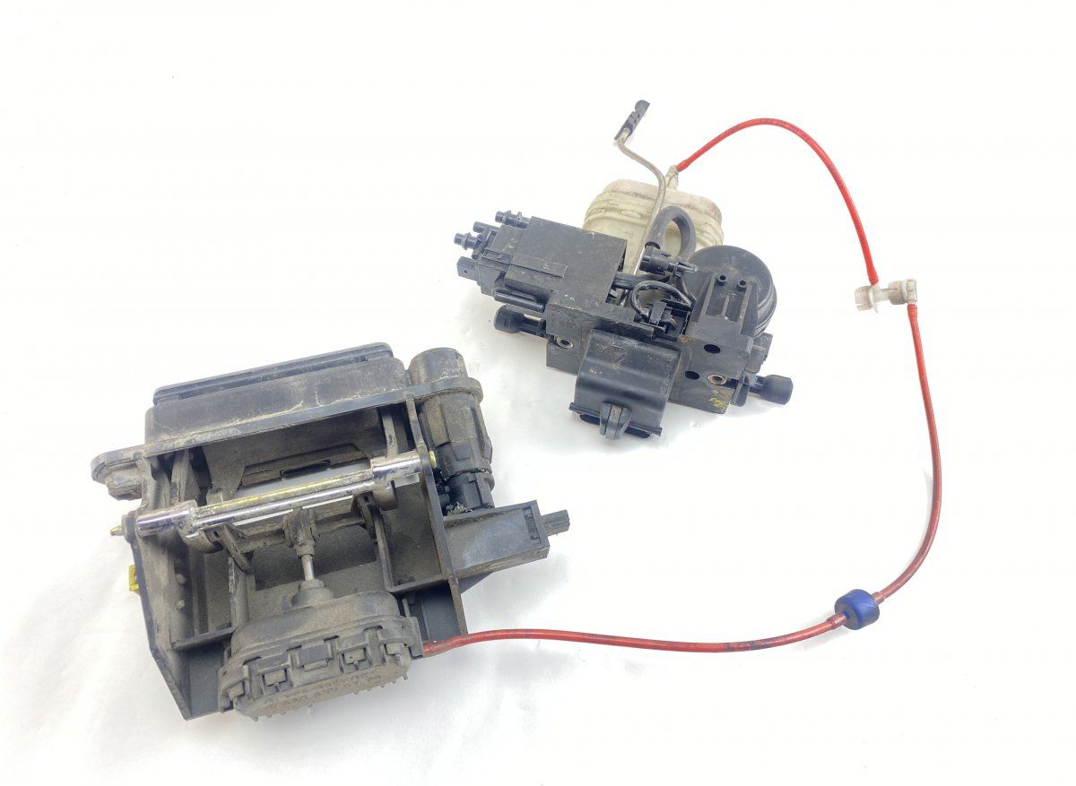 A2207501293 A2207500285 Bootlid / tailgate lock MERCEDES-BENZ S-CLASS (W220) (1998-2005)