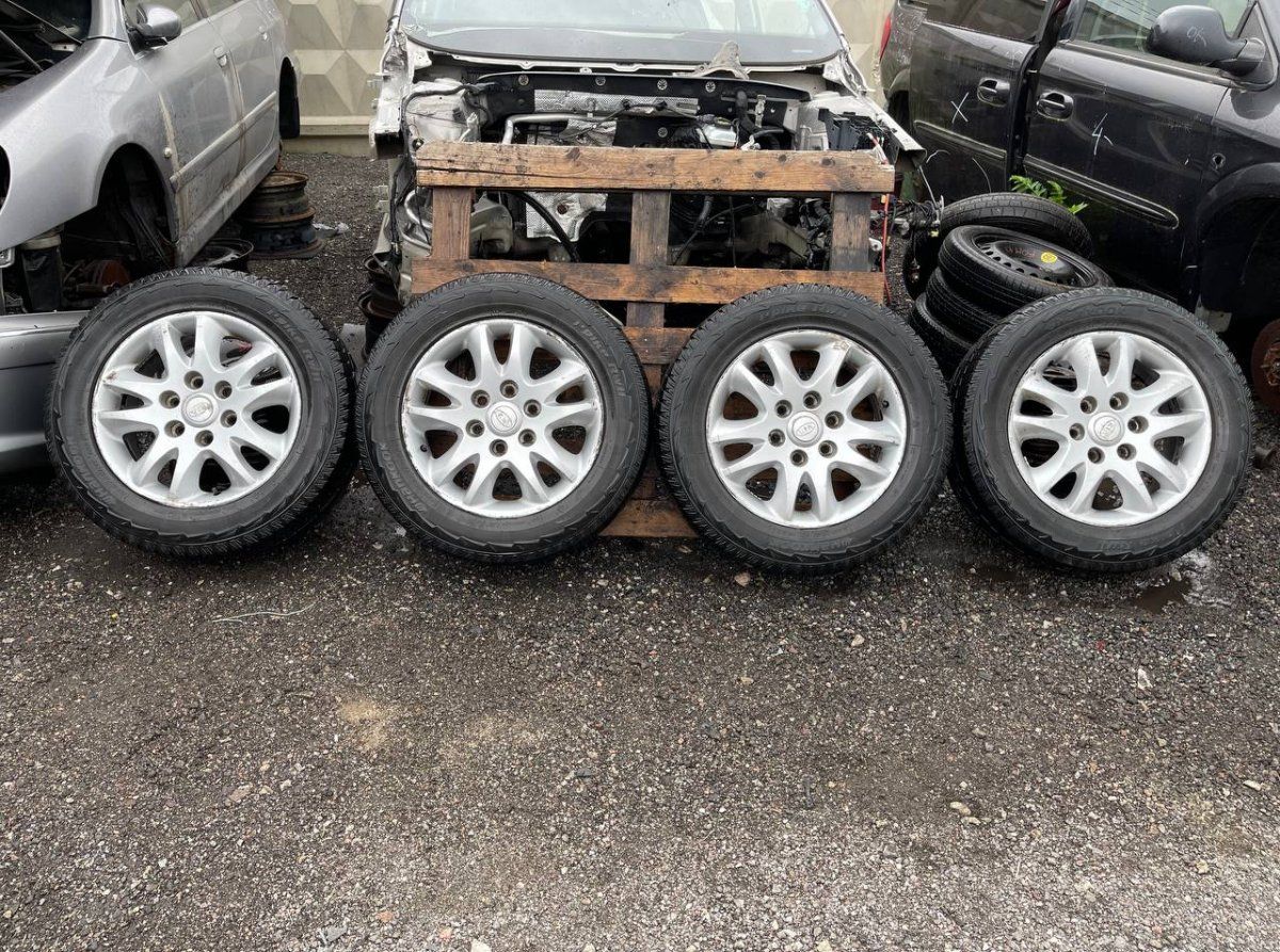 6.5JX17 ET46 D92.2 6X139.7 Rim set With Tyres 4 pcs KIA CARNIVAL III (VQ) (2005-2014)