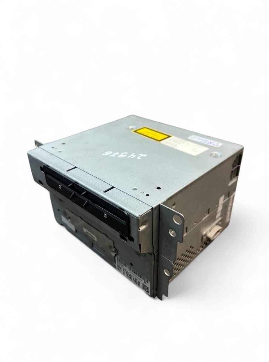 9207445 65129207445 65129199602 65129293395 9199602 9293395 Radio BMW 7 (F01, F02) (2008-2016)