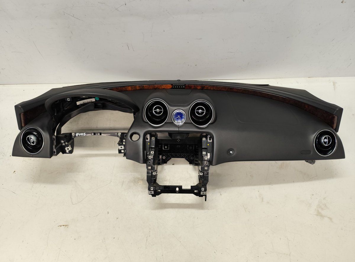 C2D15234PVJ AW9315000AF Dashboard JAGUAR XJ (X351) (2009-2019)