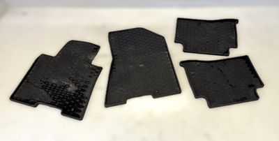 F1131ADE00 Floor Mat Set KIA SPORTAGE IV (QL) (2015-2021)