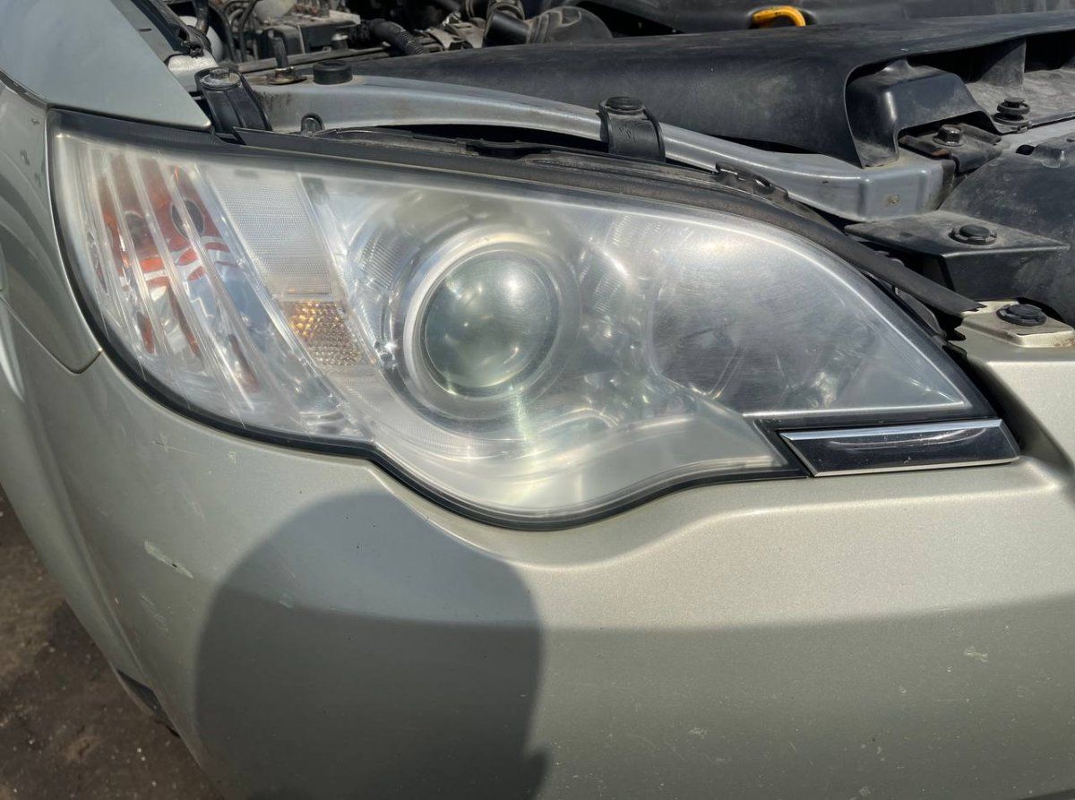 Headlight right SUBARU LEGACY IV / Outback (2003-2009)