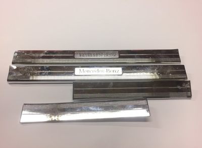 A2196800135 Накладка на порог передняя левая MERCEDES-BENZ CLS (C219) (2004-2010)