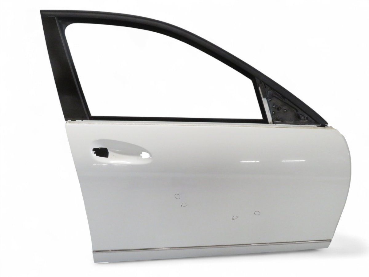 A2047206000 Door Front Right MERCEDES-BENZ C-CLASS (W204) (2007-2013)