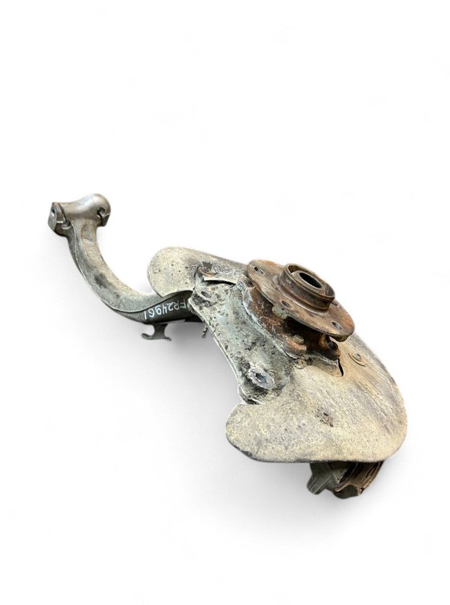 4G0407254B Wheel bearing housing front right AUDI A6 / A6 ALLROAD (C7, 4G) (2010-2018)