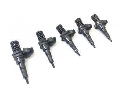 0414720310 0986441579 0414720360 Fuel Injector VW TRANSPORTER T5 / MULTIVAN (7H, 7E, 7J) (2003-2015)