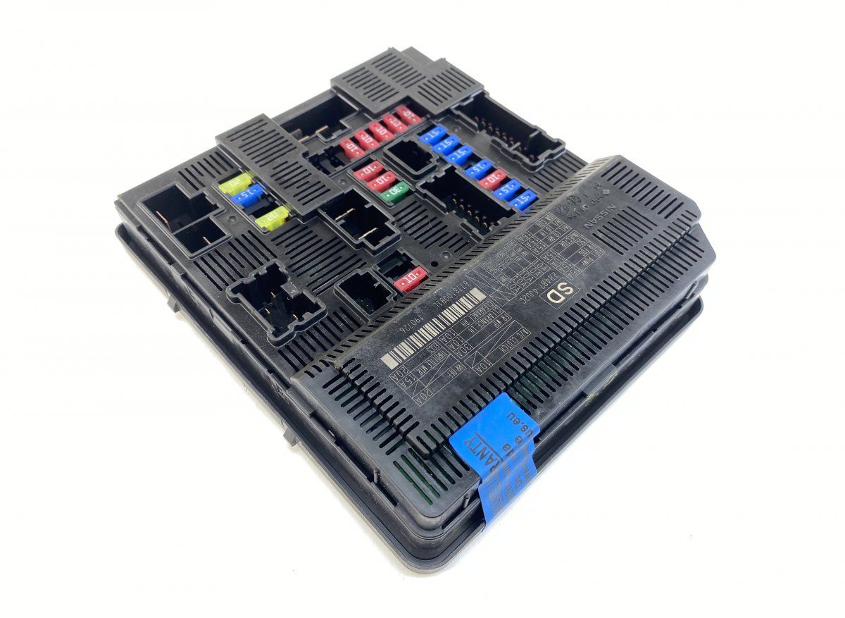 284B74JU2C Fuse box NISSAN NAVARA III / NP300 (D23) (2014-)