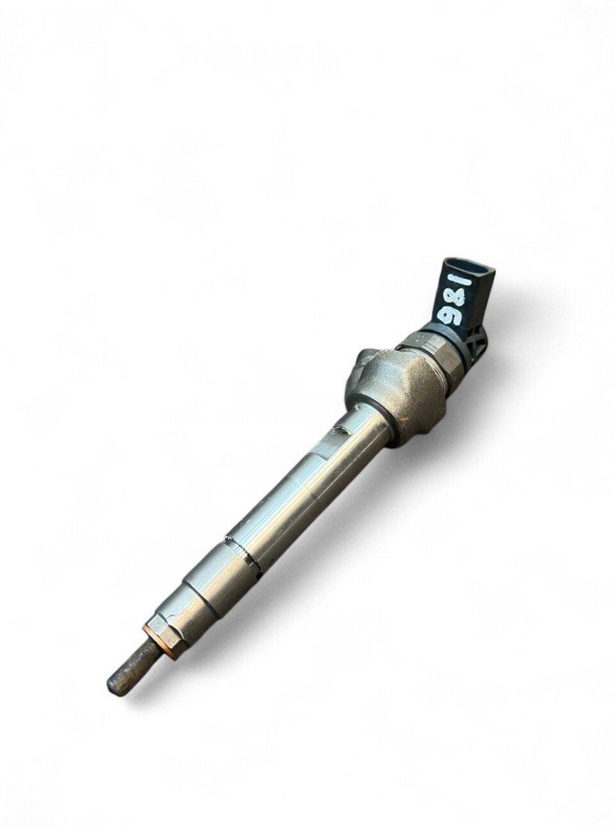 0445110613 8514146 23670WA030 Fuel Injector TOYOTA AVENSIS (T270) (2009-2018)