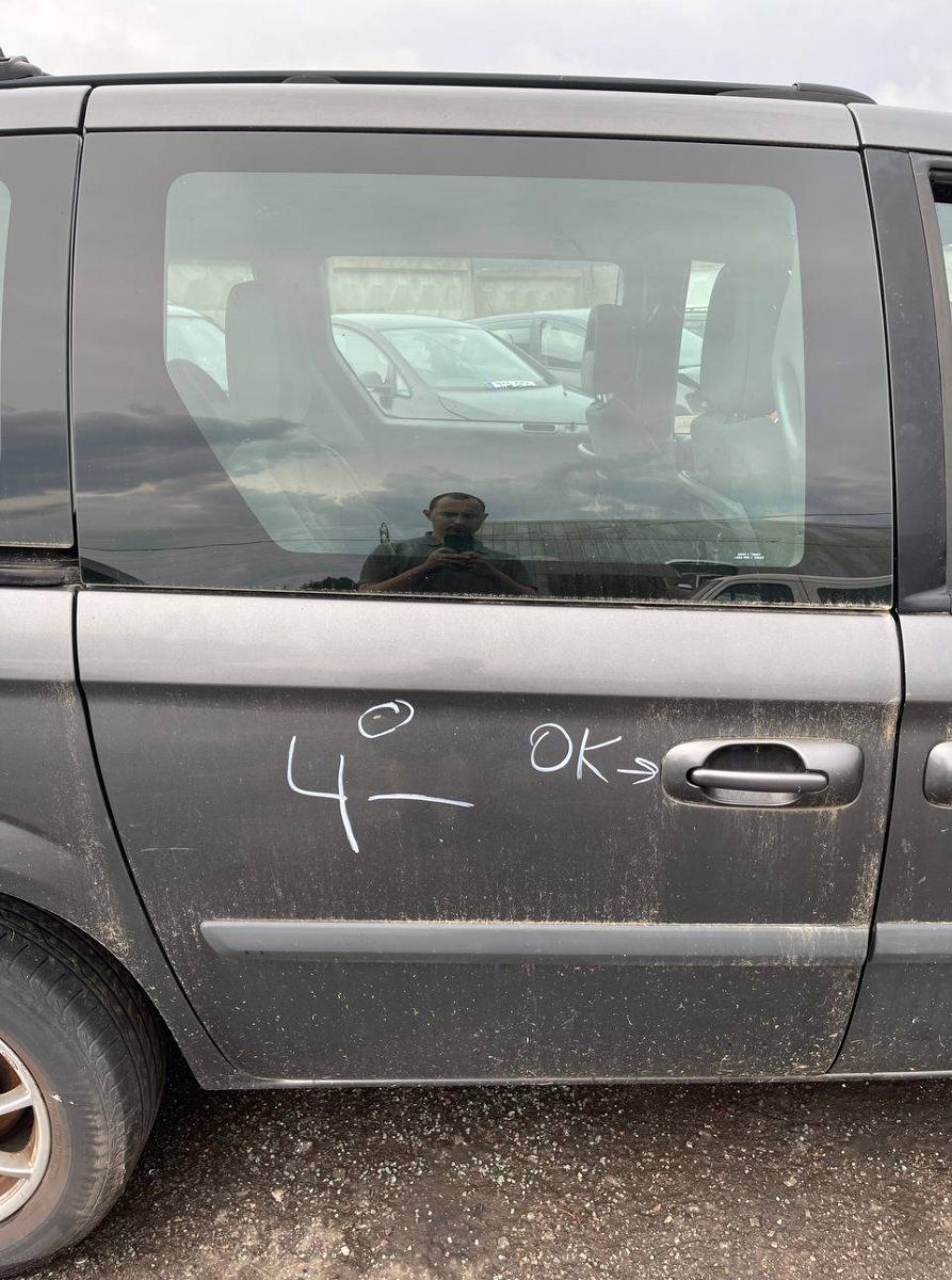 4894480AF Sliding door right CHRYSLER VOYAGER IV (RG, RS) (2000-2008)