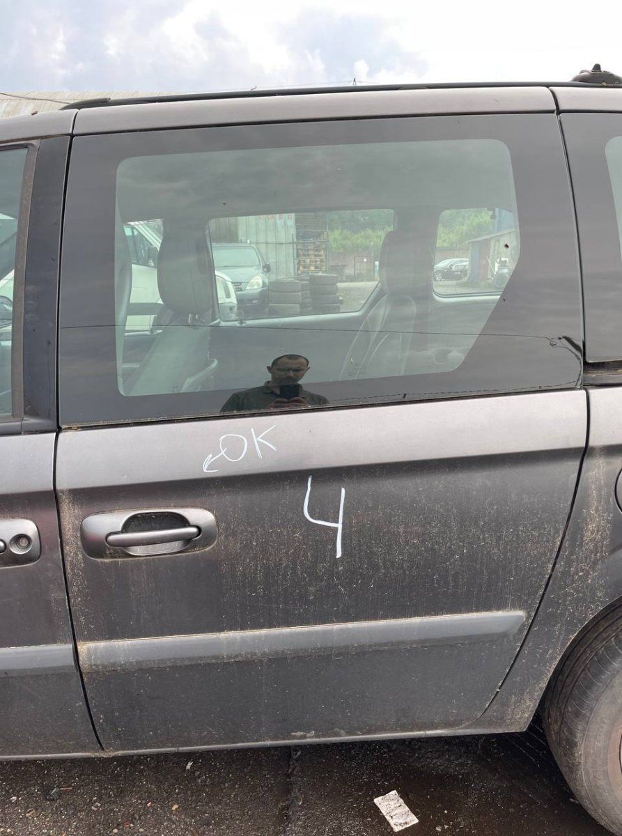 4894481AF Sliding door left CHRYSLER VOYAGER IV (RG, RS) (2000-2008)