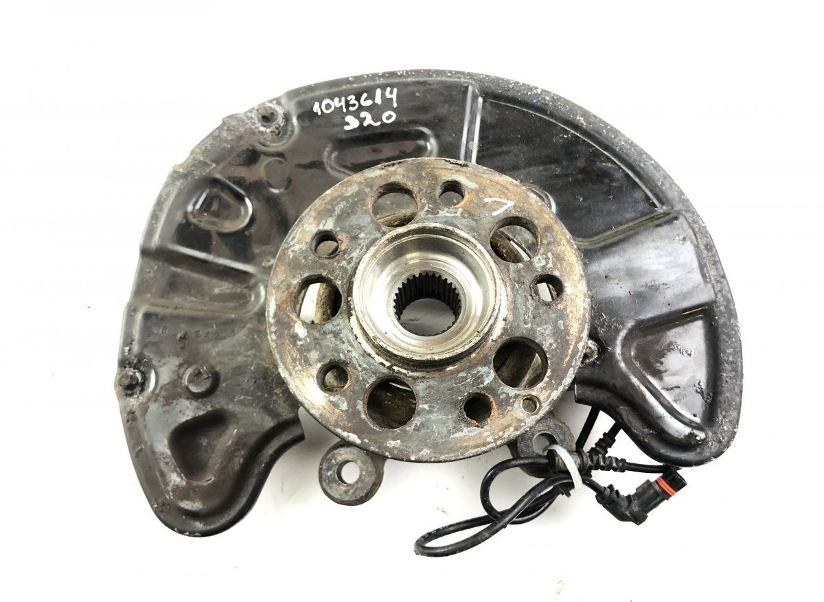 A2123321701 Wheel bearing housing front left MERCEDES-BENZ E-CLASS (W212) (2009-2016)