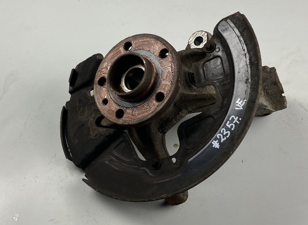 31201285 Wheel bearing housing front left VOLVO S60 II / V60 I (2010-2018)