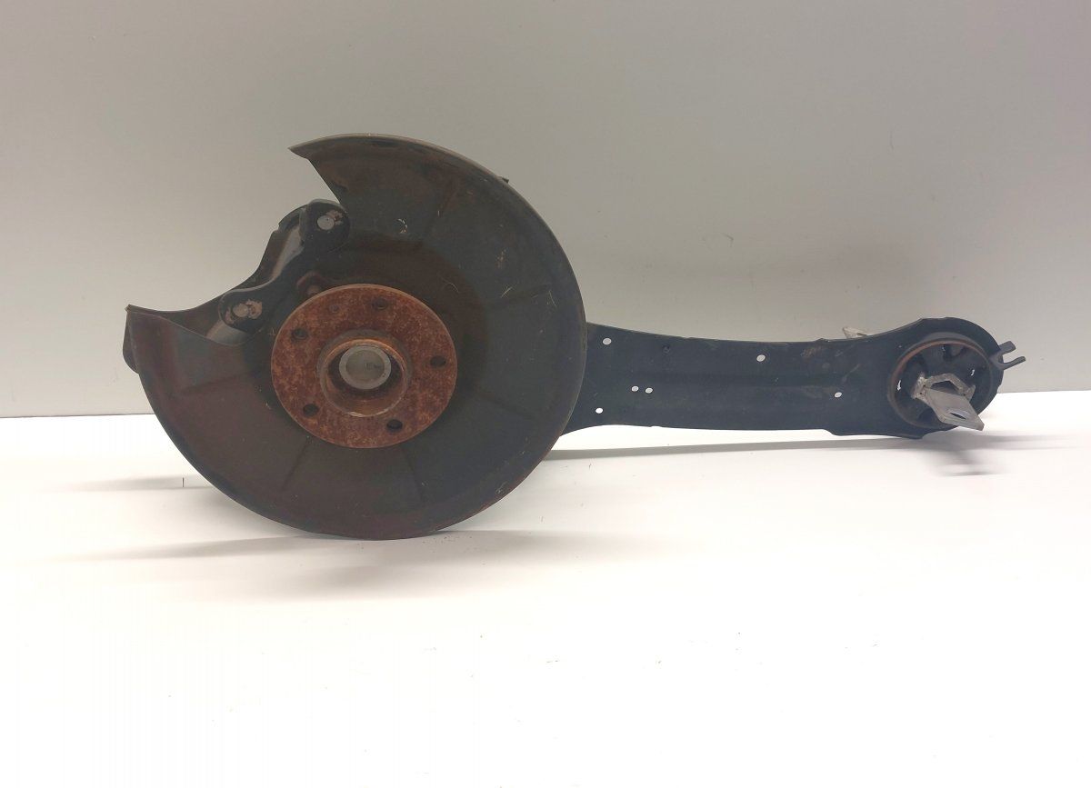 31277864 7G915A968VAE Корпус на колесен лагер заден десен VOLVO XC60 I (2008-2017)