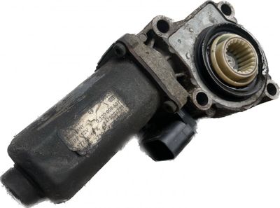 Электродвигатель привода раздаточной коробки BMW X5 (E53) (2000-2007)