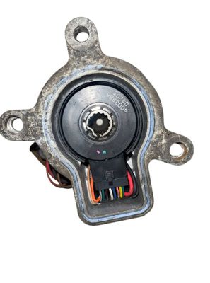 47524 67A490-B Мотор на задвижването на разпределителната кутия VW TOUAREG I (7L) (2002-2010)