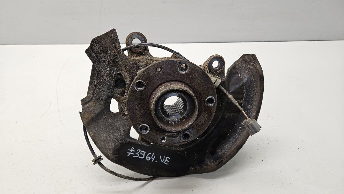 400154EA0A Wheel bearing housing front left NISSAN QASHQAI II (J11) (2013-2021)