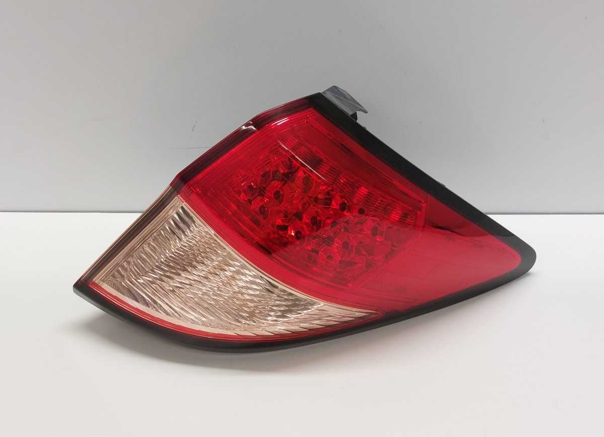 33503-T7S-M01 33503T7SM01 Tail light, right HONDA HR-V II (RU) (2014-2022)