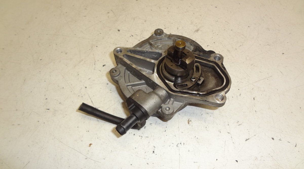 Vacuum Pump, engine HYUNDAI i40 (VF) (2011-2019)