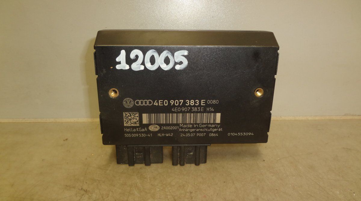 5DS009530-41 Towbar control unit AUDI Q7 (4L) (2006-2015)