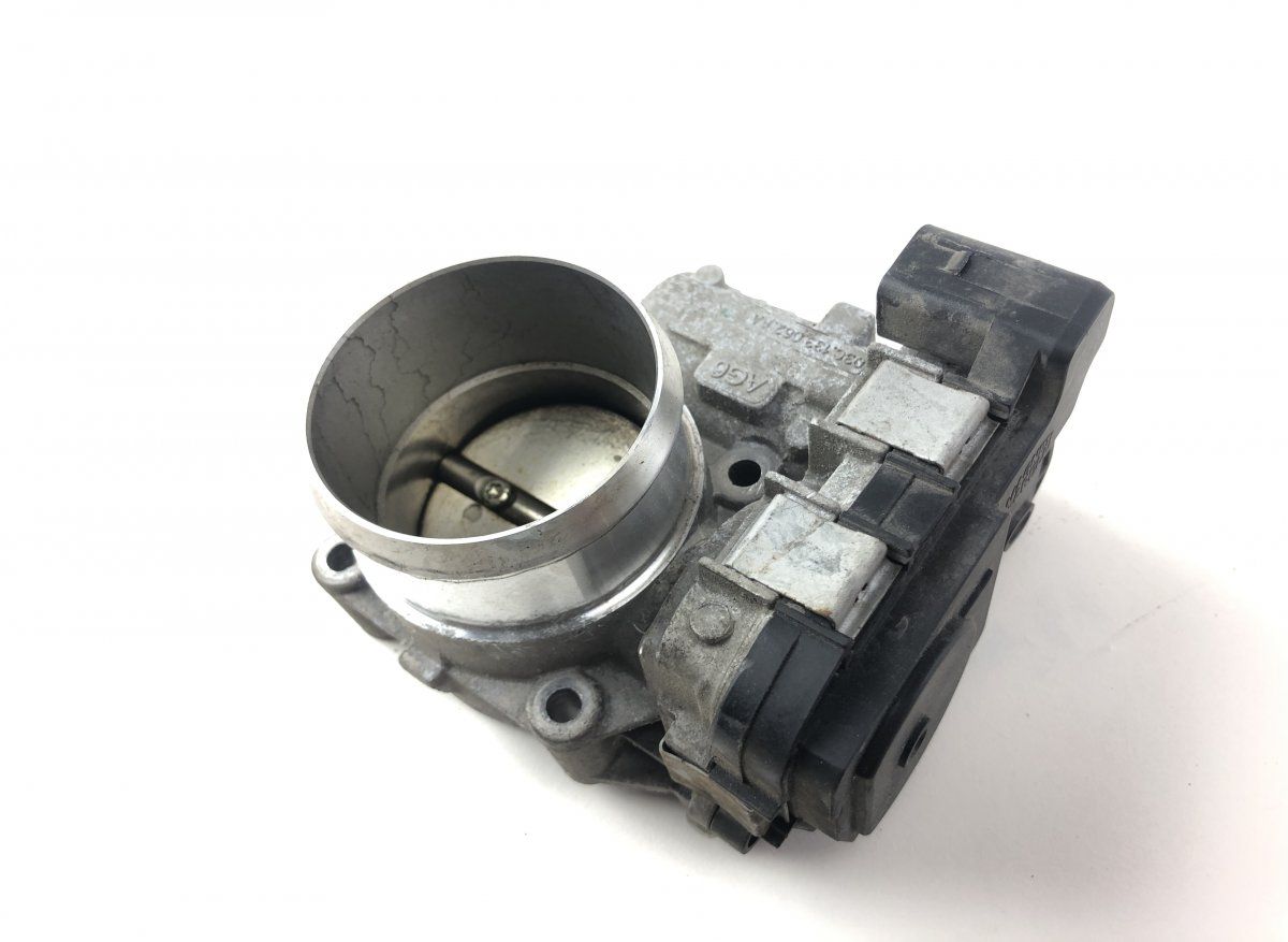 A2C53104475 Throttle body VW PASSAT B7 / ALLTRACK (2010-2015)